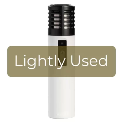 Lightly Used - Arizer Air SE Vaporizer - Lightly Used / White