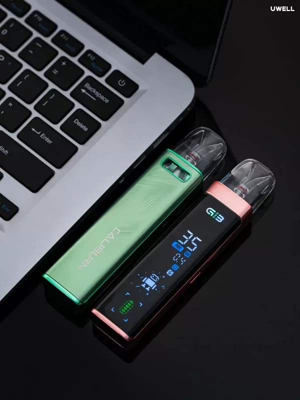 UWELL CALIBURN G3 Pro 35W Pod System - Black Carbon, Brown Wood