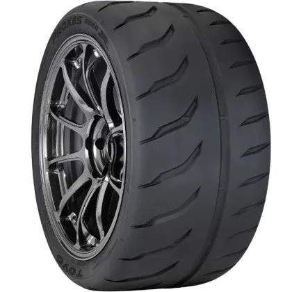 Toyo Proxes R888R – 235/35R19 91Y